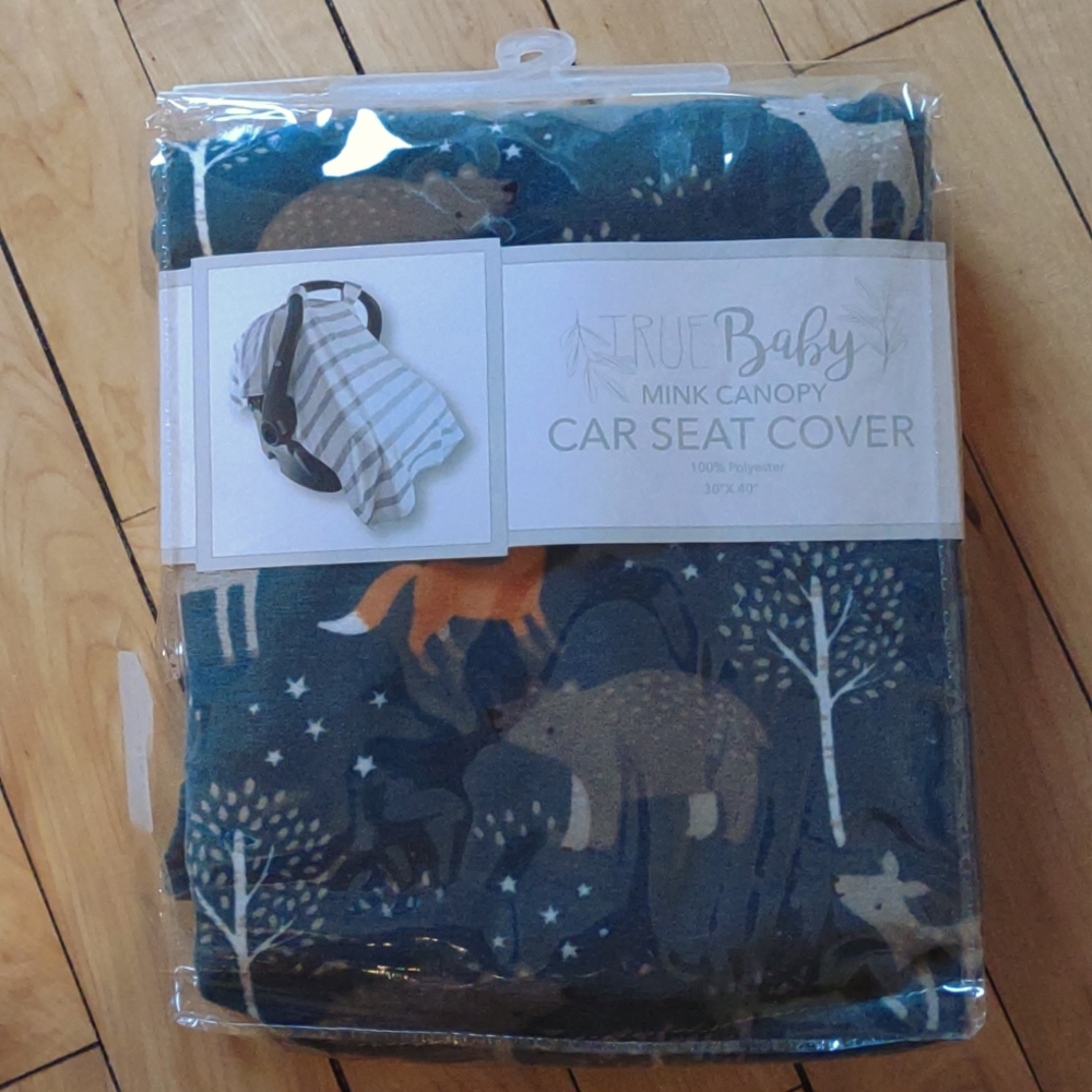 NWT Woodland Animal Print Canopy Car Seat Cover fits most standard carseats
